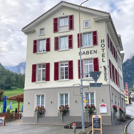 Hotel Restaurant Raben Linthal Exteriör bild